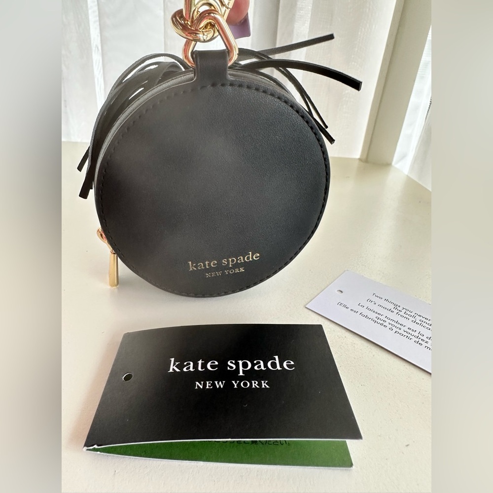 NWT Kate Spade Shaggy Dog Black Round Coin Purse/Key Chain - Picture 5 of 5